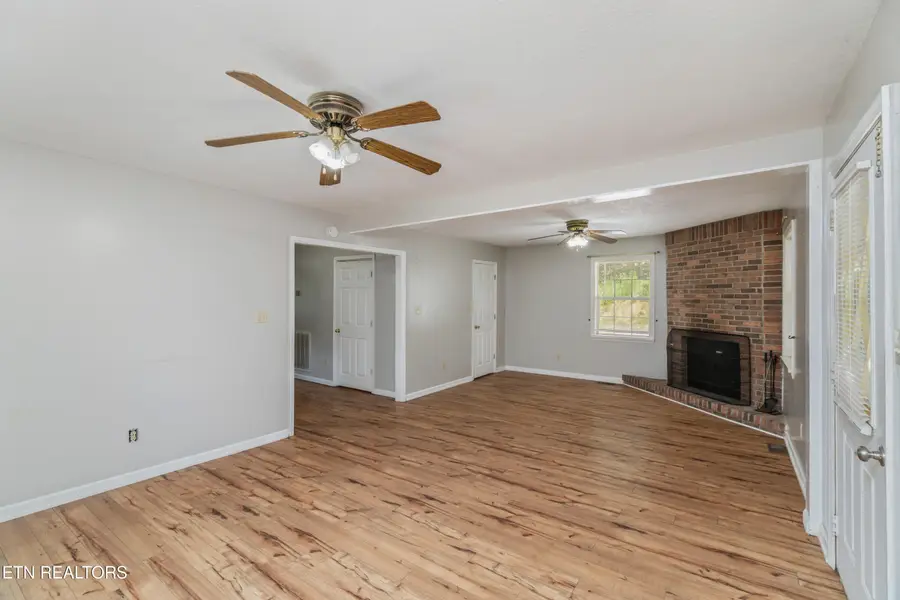 319 De Armond Rd, Kingston, TN 37763 - #3