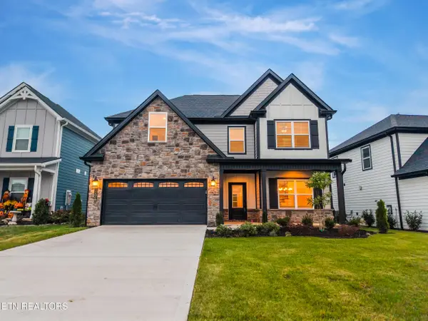 1206 Fort Craig Tr, Maryville, TN 37803