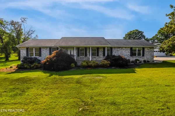 5208 John Hall Rd, Knoxville, TN 37920