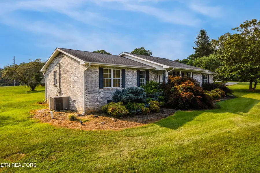 5208 John Hall Rd, Knoxville, TN 37920 - #2