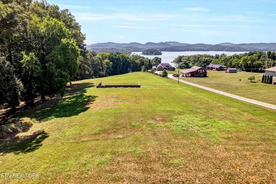 141 Twin Church Rd Rd, Bean Station, TN 37708 - #2