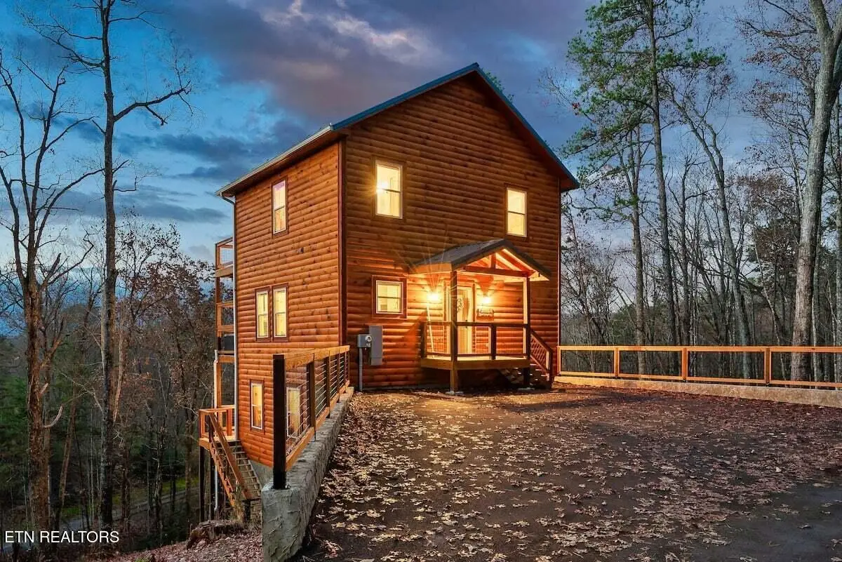 1808 Spring Hill Drive, Sevierville, TN 37876 - #1