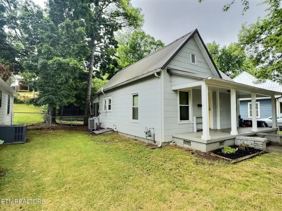 316 Oglewood Ave, Knoxville, TN 37917 - #3