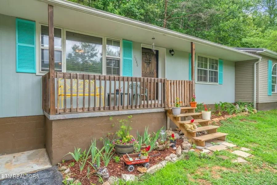 1386 Walker Ford Rd, Maynardville, TN 37807 - #2