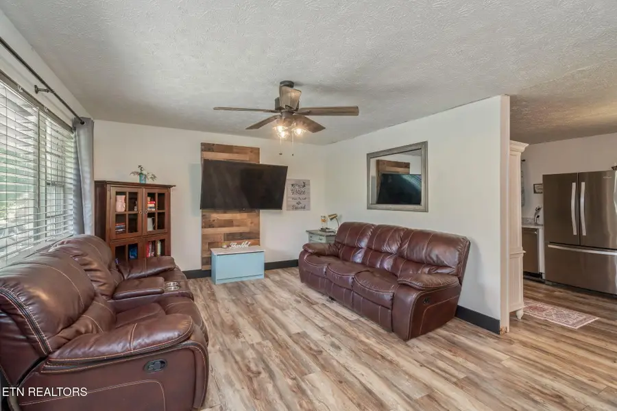 1386 Walker Ford Rd, Maynardville, TN 37807 - #3