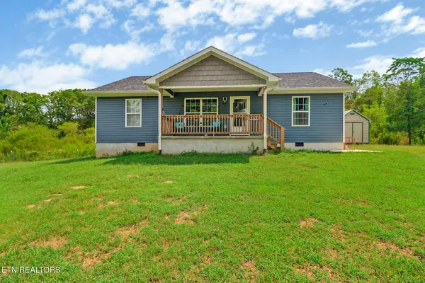 1353 Roy Owens Rd, Jamestown, TN 38556