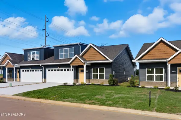 7350 Whispering Creek Lane, Powell, TN 37849