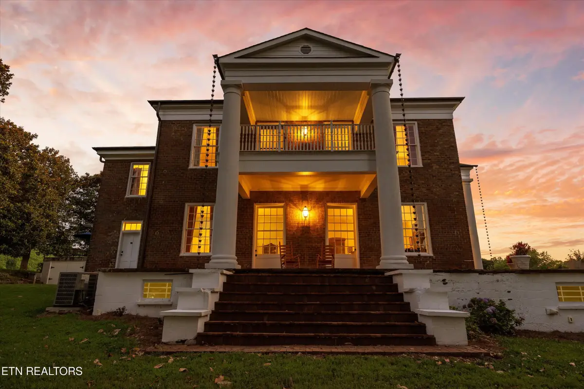 129/131 Elizabeth, Athens, TN 37303 - #1