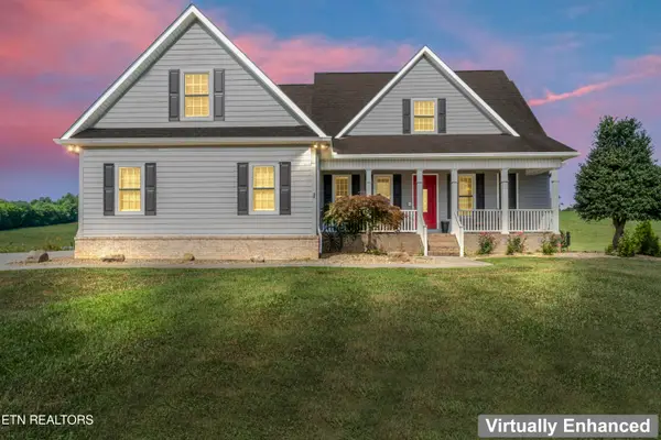 771 Majestic Mountains Blvd, Walland, TN 37886