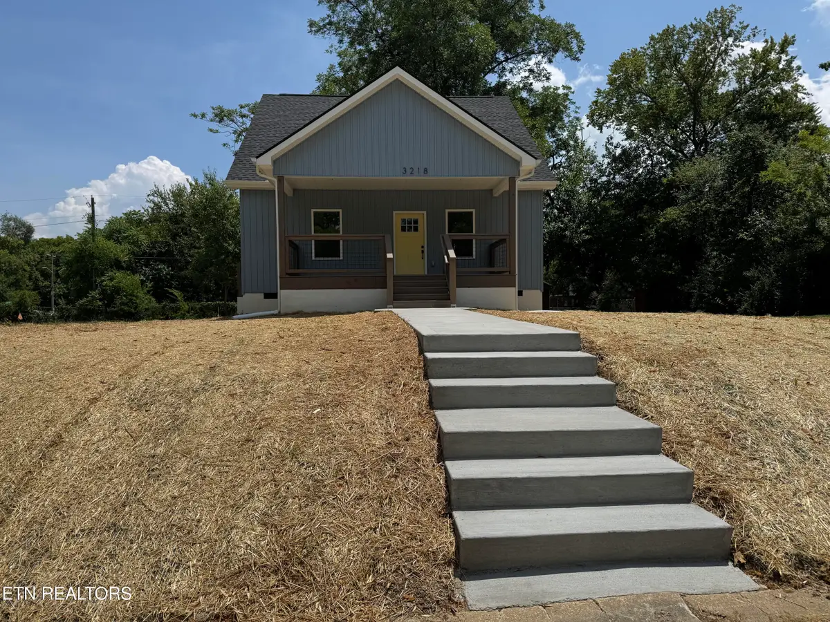 3218 Linden Ave, Knoxville, TN 37914 - #1