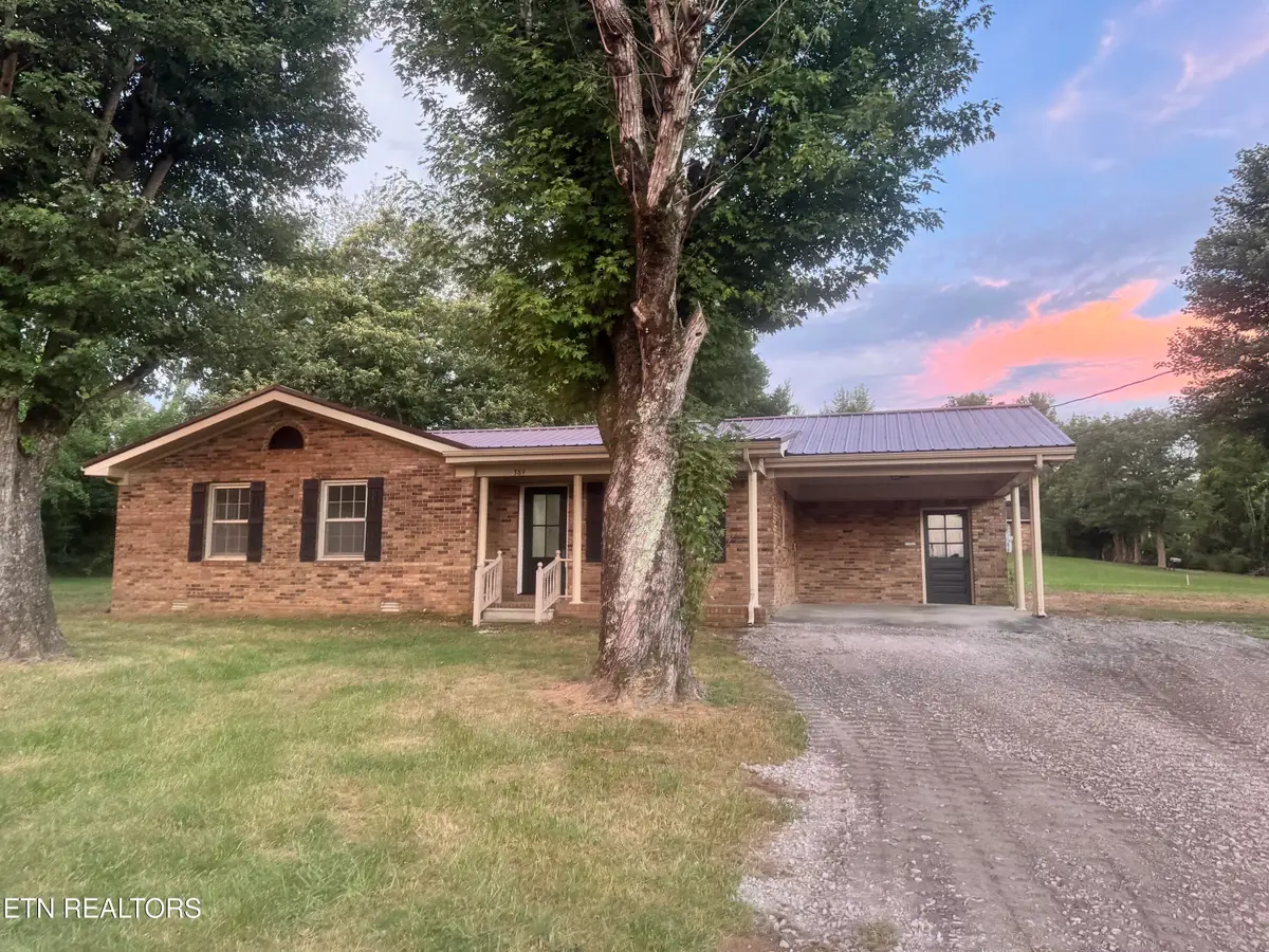 389 4th Ave, Cookeville, TN 38506 - #1