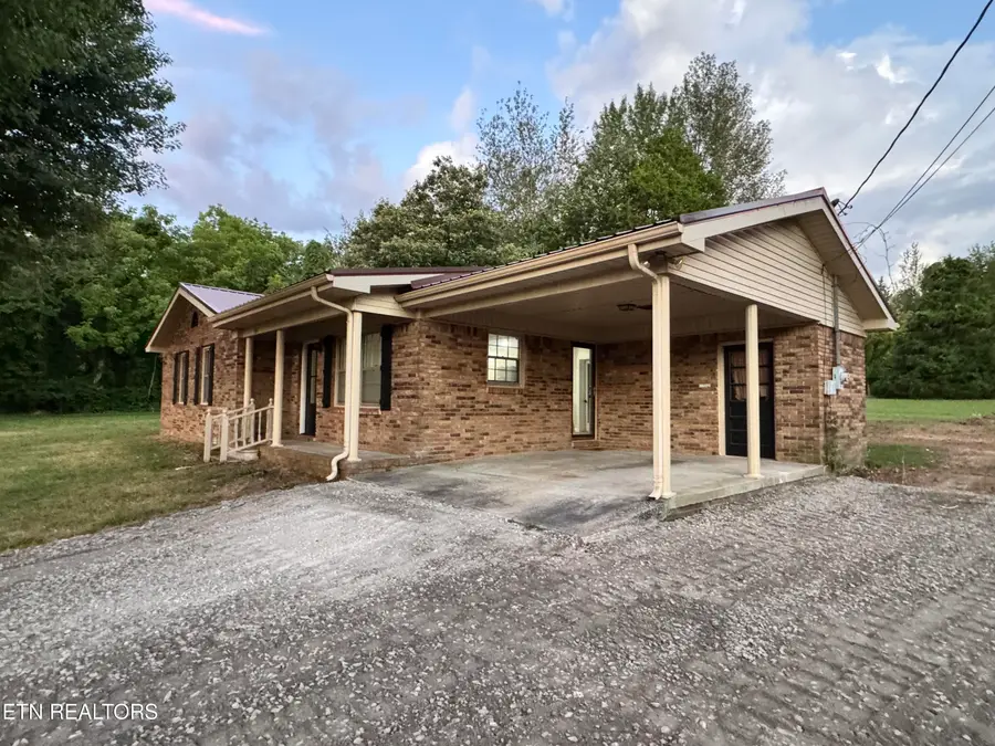 389 4th Ave, Cookeville, TN 38506 - #3