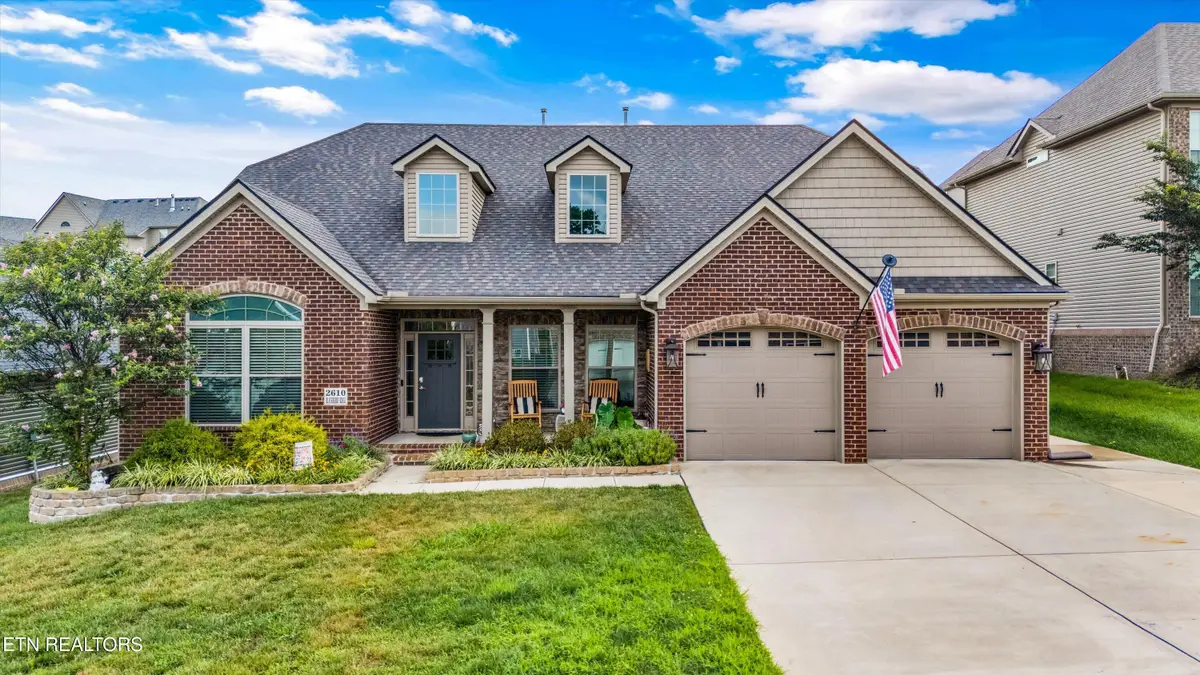 2610 Blackberry Ridge Blvd, Knoxville, TN 37932 - #1