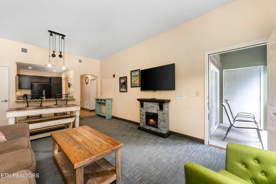 225 Collier Drive #2105, Sevierville, TN 37862 - #2