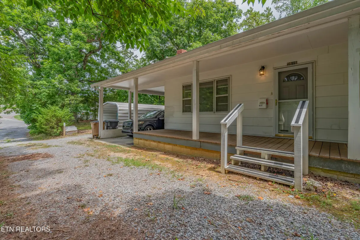 5616 N Broadway St, Knoxville, TN 37918 - #1