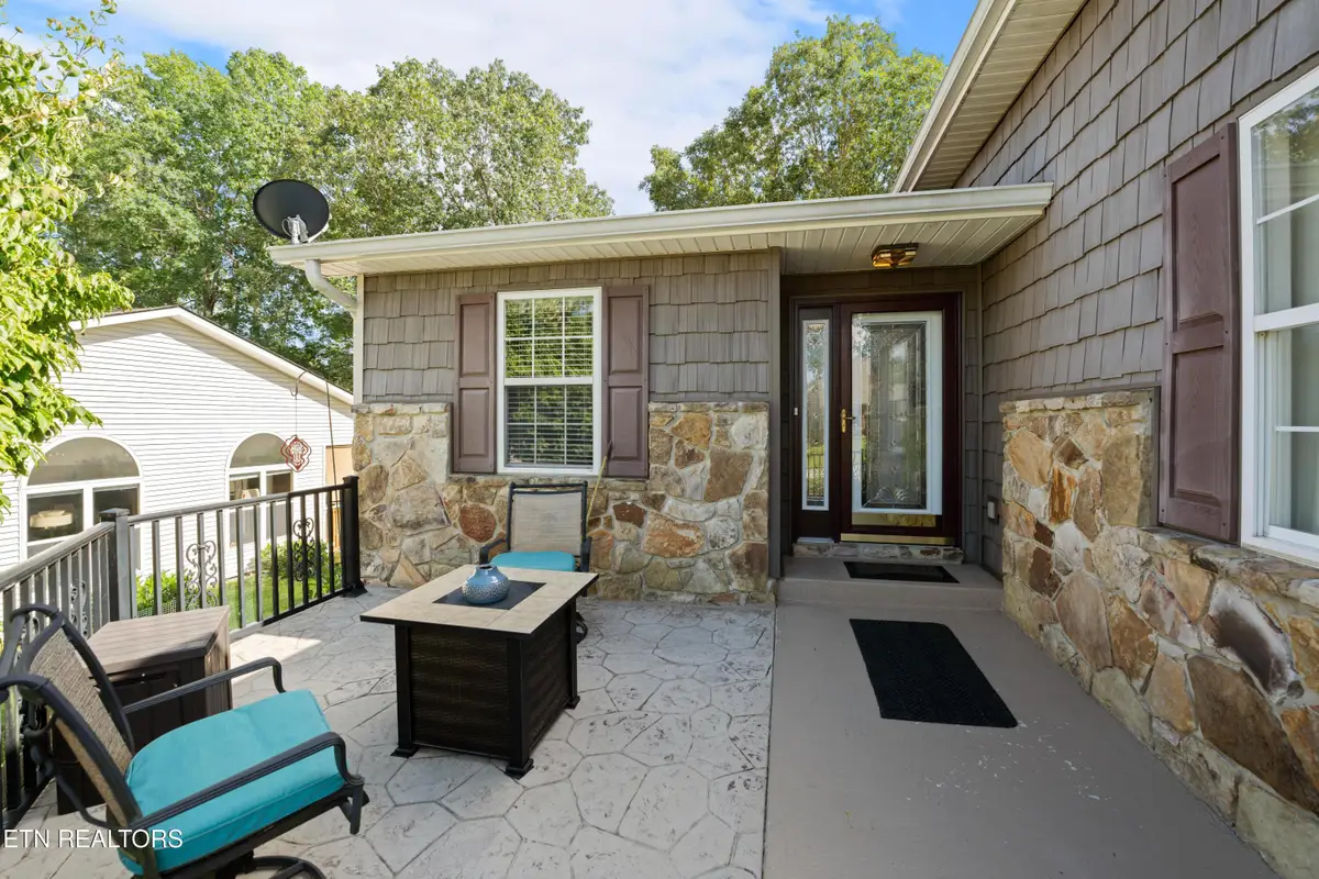 229 Hawthorn Loop, Crossville, TN 38555 - #1