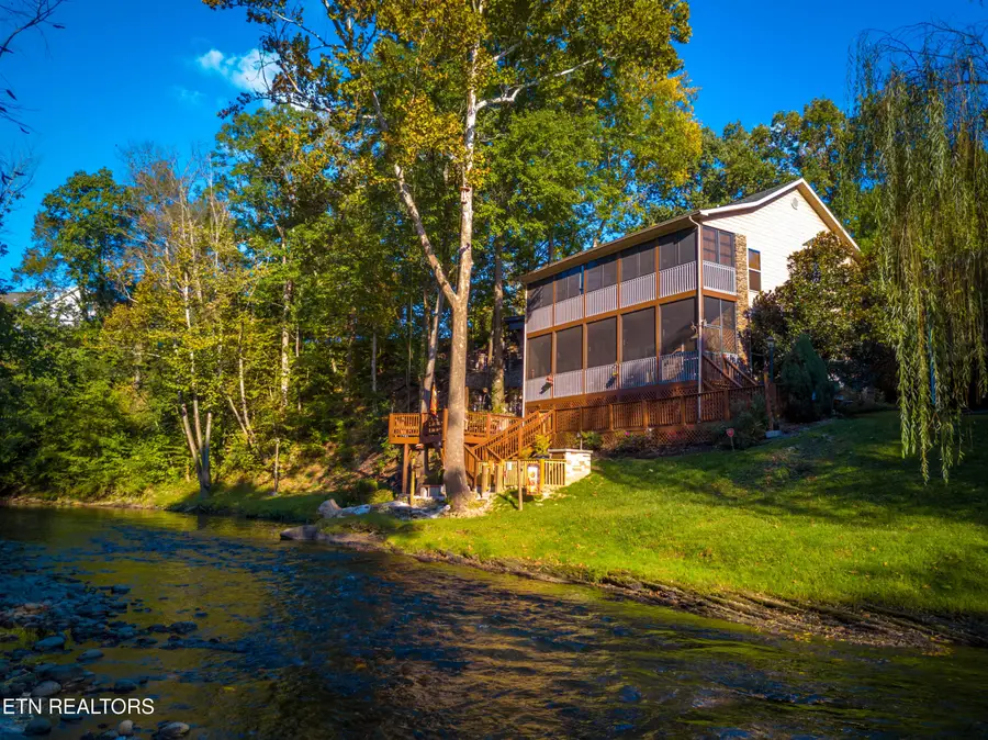 726 Plantation Drive, Pigeon Forge, TN 37863 - #3