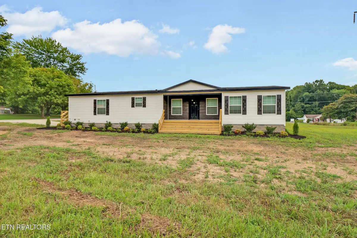 420 Southern Lane, Oneida, TN 37841 - #1