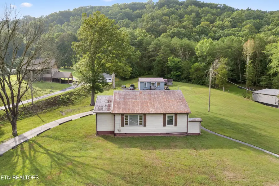 2918/2920 Miller Rd, Powell, TN 37849 - #2