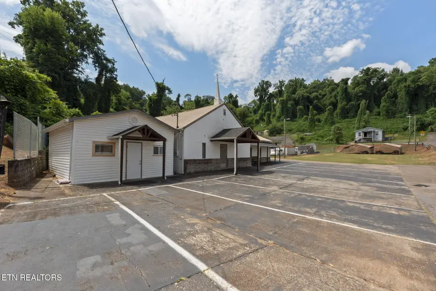 520 Yarnell Ave, Knoxville, TN 37920 - #3