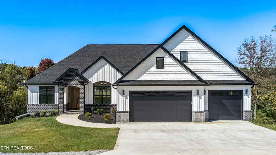 415 Kahite Tr, Vonore, TN 37885 - #2