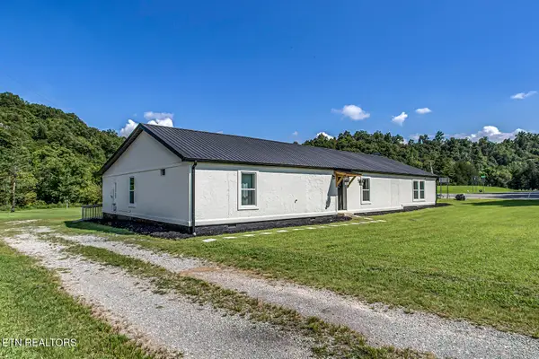 1501 Loudon Hwy, Philadelphia, TN 37846