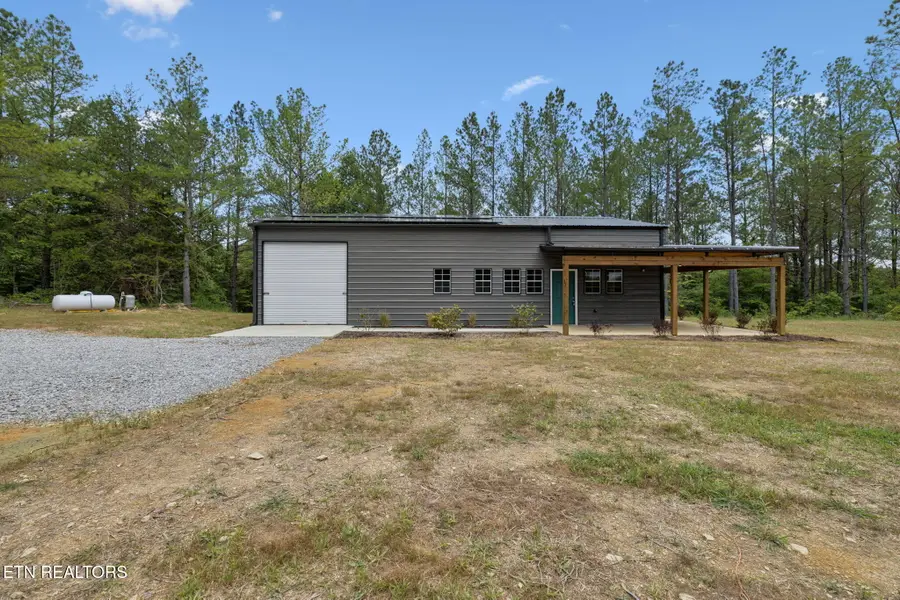138 Belle Ridge Pvt Dr, Robbins, TN 37852 - #2