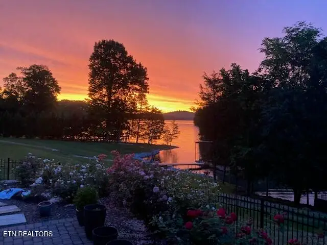 137 E Shore Drive, Rockwood, TN 37854 - #3