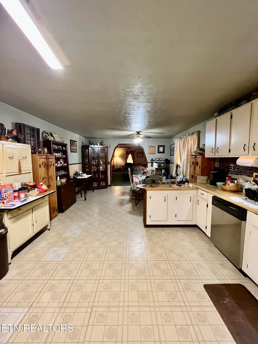 7122 S Compton Drive, Tallassee, TN 37878 - #3