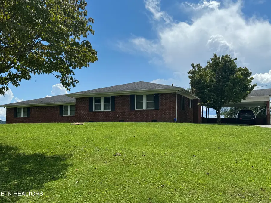 147 Meredith Rd, Lafollette, TN 37766 - #3