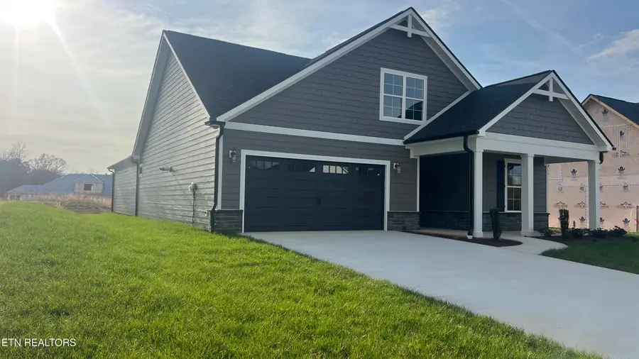 351 Trillium Tr, Lenoir City, TN 37771 - #3