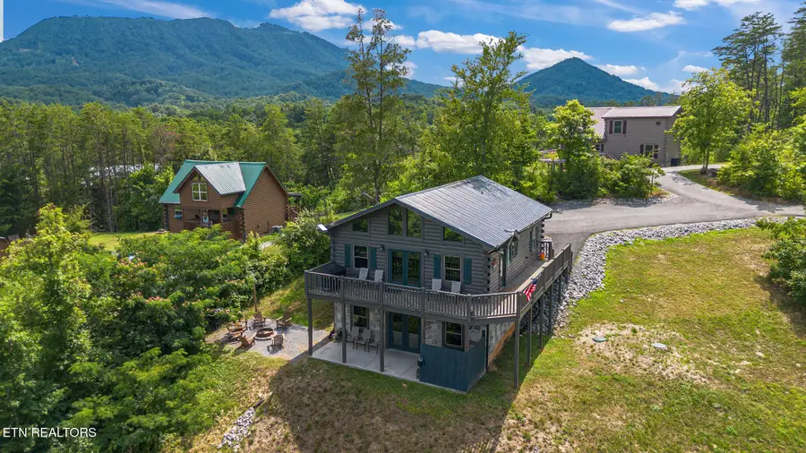 705 Rondayview Lane, Sevierville, TN 37876 - #3