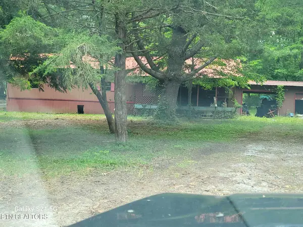 376 Choate Lane, Oneida, TN 37841