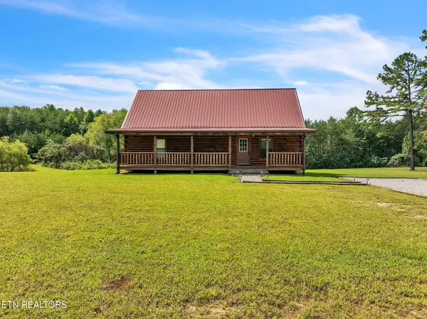 319 Four Mile Creek Rd, Deer Lodge, TN 37726