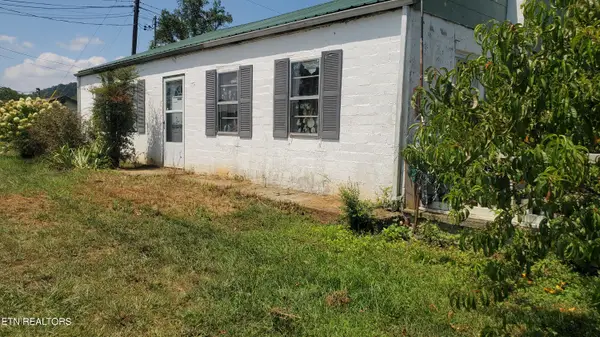 10101 Rutledge Pike, Corryton, TN 37721