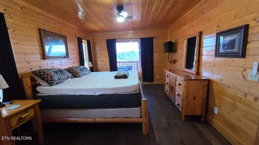 2709 Misty Blue Mountain Drive, Sevierville, TN 37876 - #2