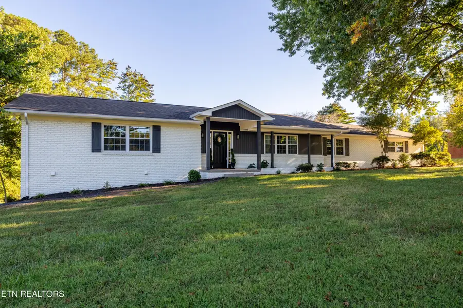 2000 Eastwood Drive, Maryville, TN 37803 - #3