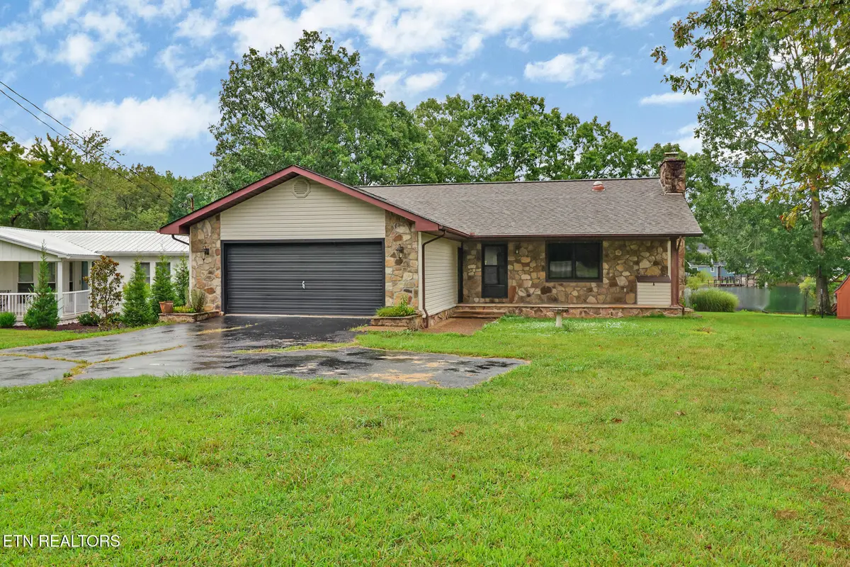 9575 Cherokee Tr, Crossville, TN 38572 - #1