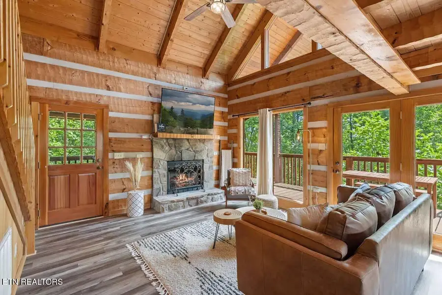 1709 Bear View Rd, Sevierville, TN 37876 - #2