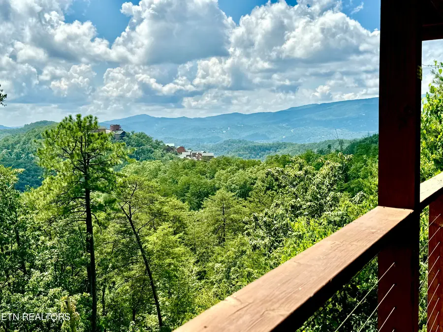 932 Falcon View Way, Sevierville, TN 37862 - #2