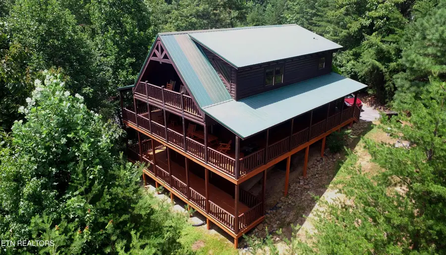 2705 Sawmill Branch Drive, Sevierville, TN 37862 - #2