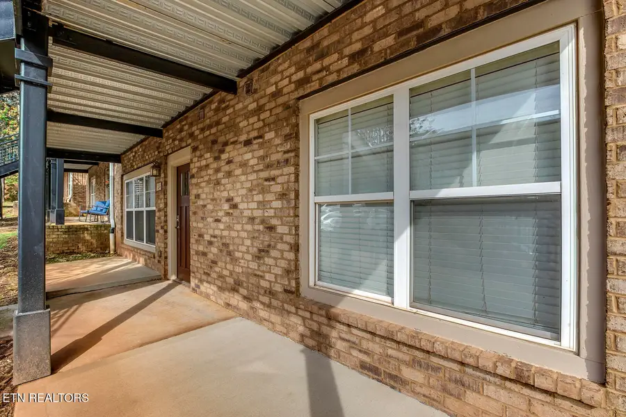 3914 Cherokee Woods Way #104, Knoxville, TN 37920 - #2