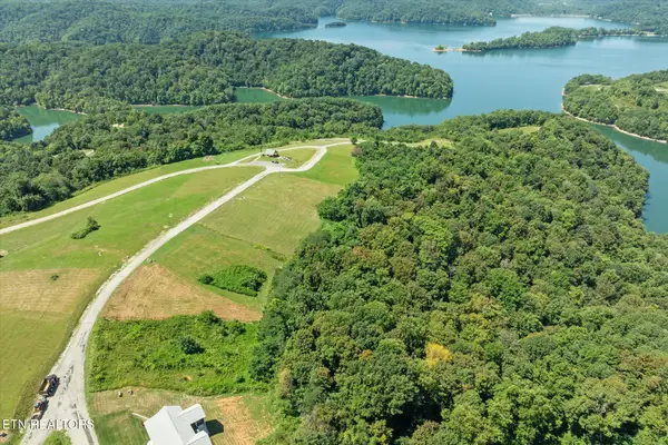 Mallard Rd, Hilham, TN 38568