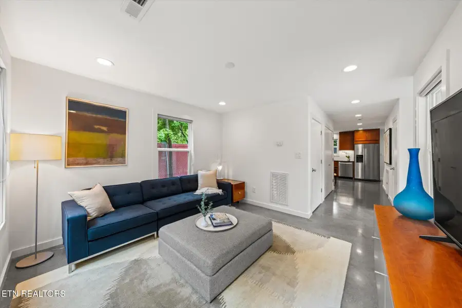 1327 Brown Ave, Knoxville, TN 37917 - #3