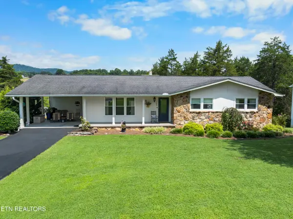 198 Red Cedar Rd, LaFollette, TN 37766