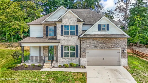 8144 Chapel Hill Lane, Knoxville, TN 37938