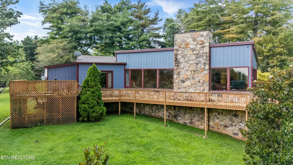 411 Orchard Knob Rd, Clinton, TN 37716 - #1