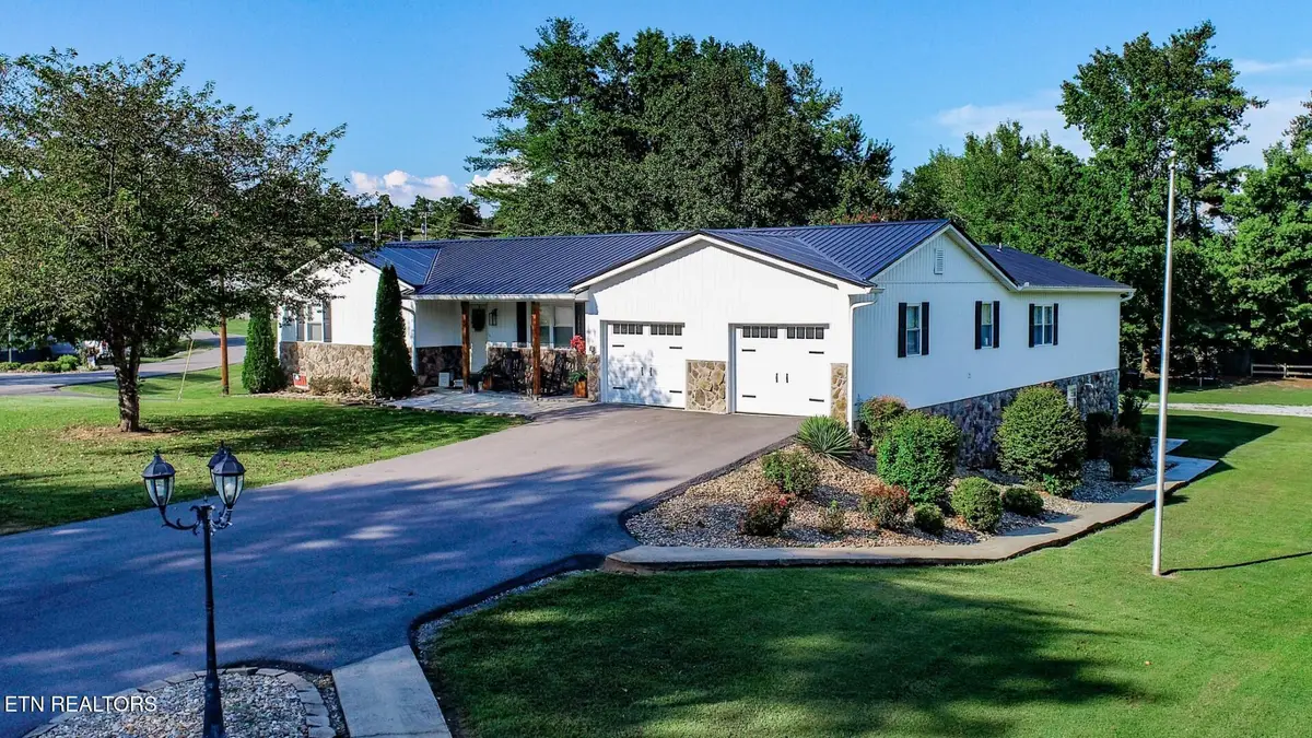 500 Buckingham Dr, Newport, TN 37821 - #1