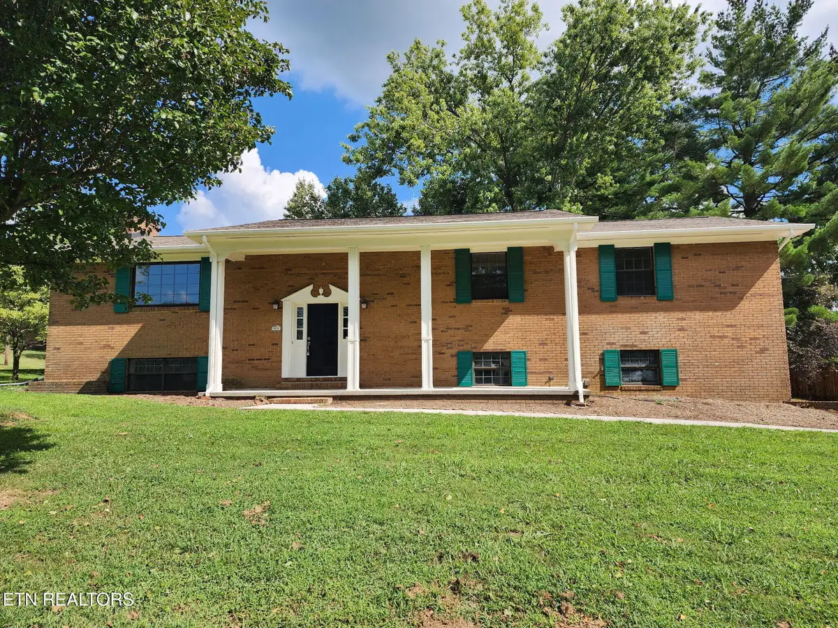 4320 Redwen Rd, Knoxville, TN 37938 - #1