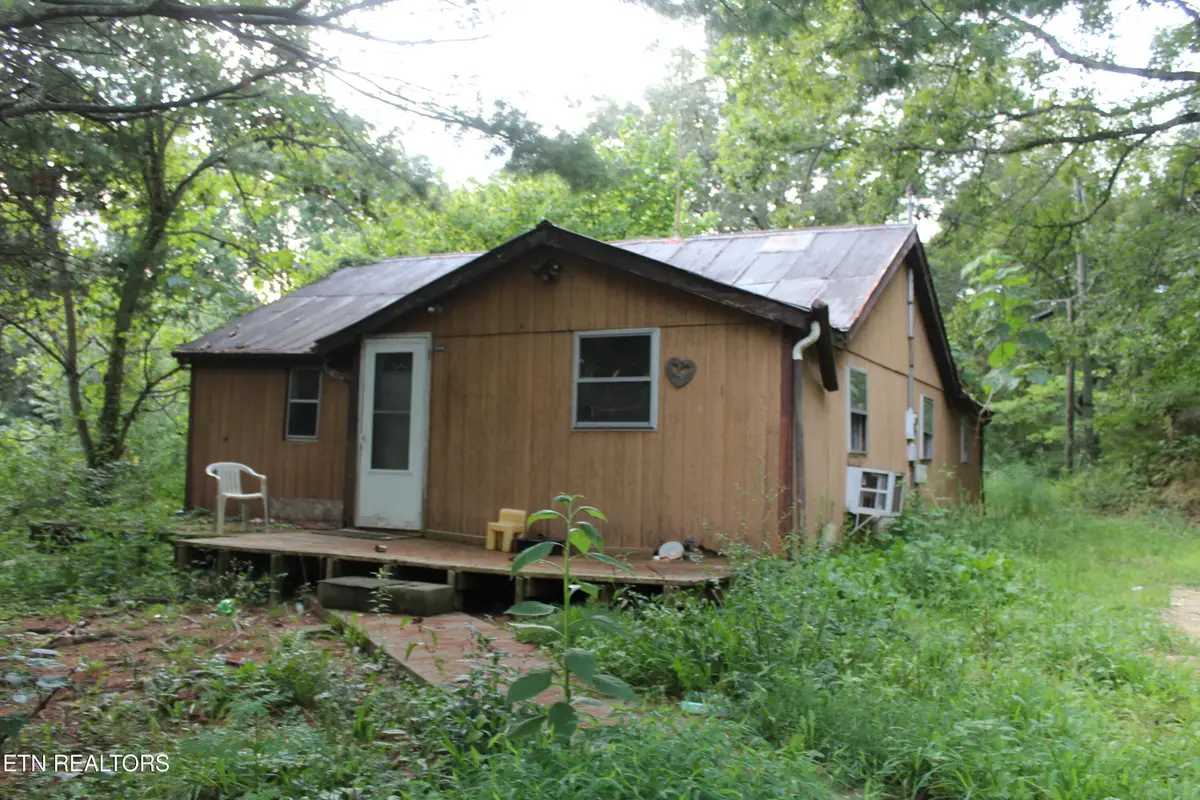 8344 Shade Weaver Rd, Knoxville, TN 37938 - #1